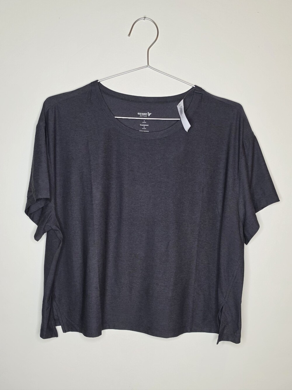 NWT Old Navy Active Cloudmotion Top